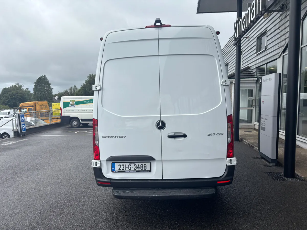 2023 Mercedes-Benz Sprinter 317/43 - Image 4