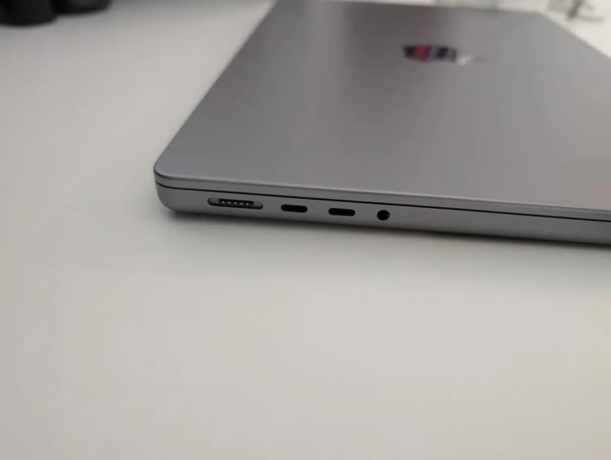 Macbook Pro 14-inch M2 Pro, 32gb Ram, 512gb Ssd - Image 4