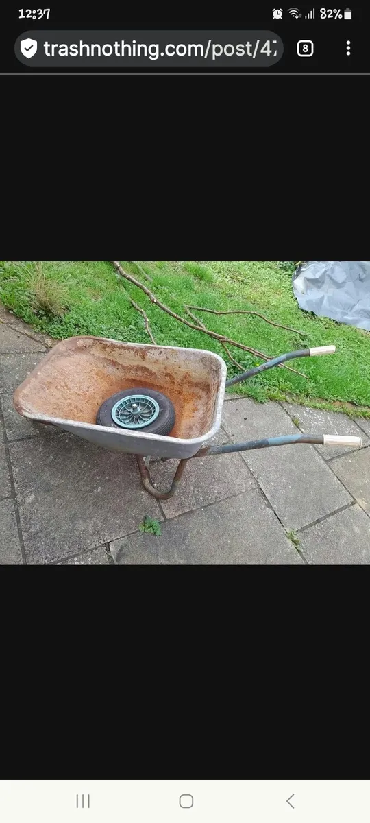 Free wheelbarrow