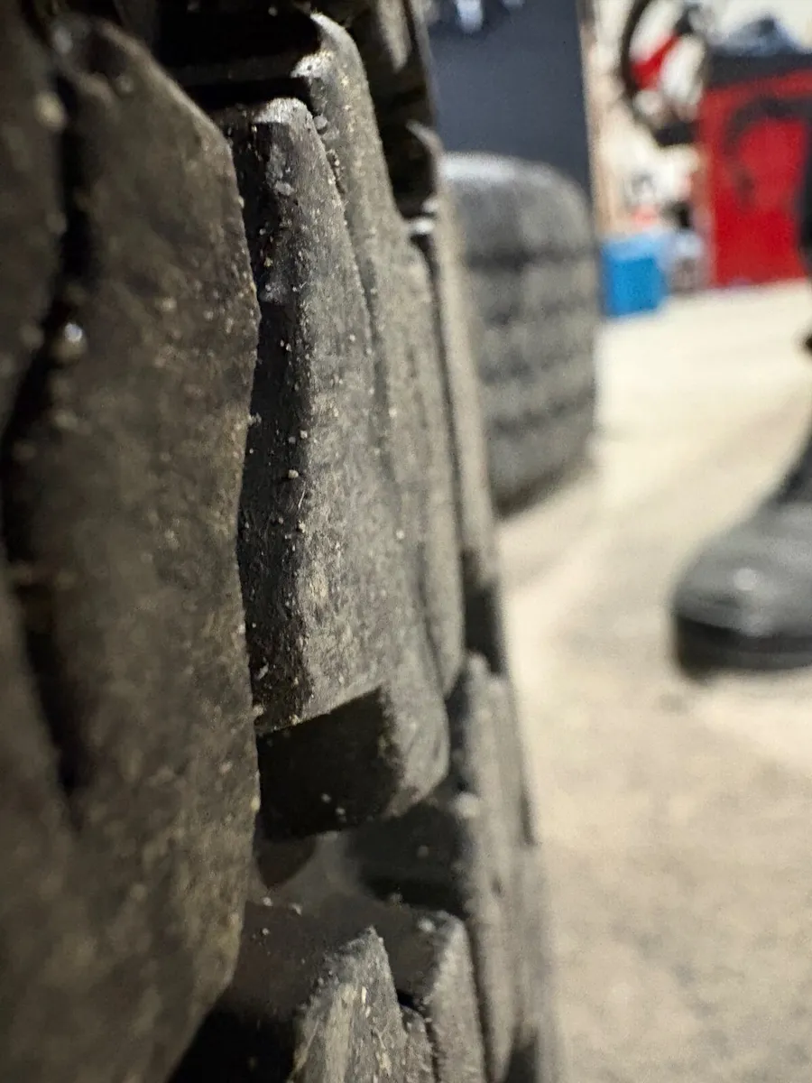 20” Land Rover Defender Wheels - Image 3