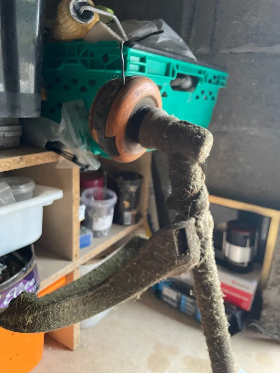 Petrol Strimmers - Image 3