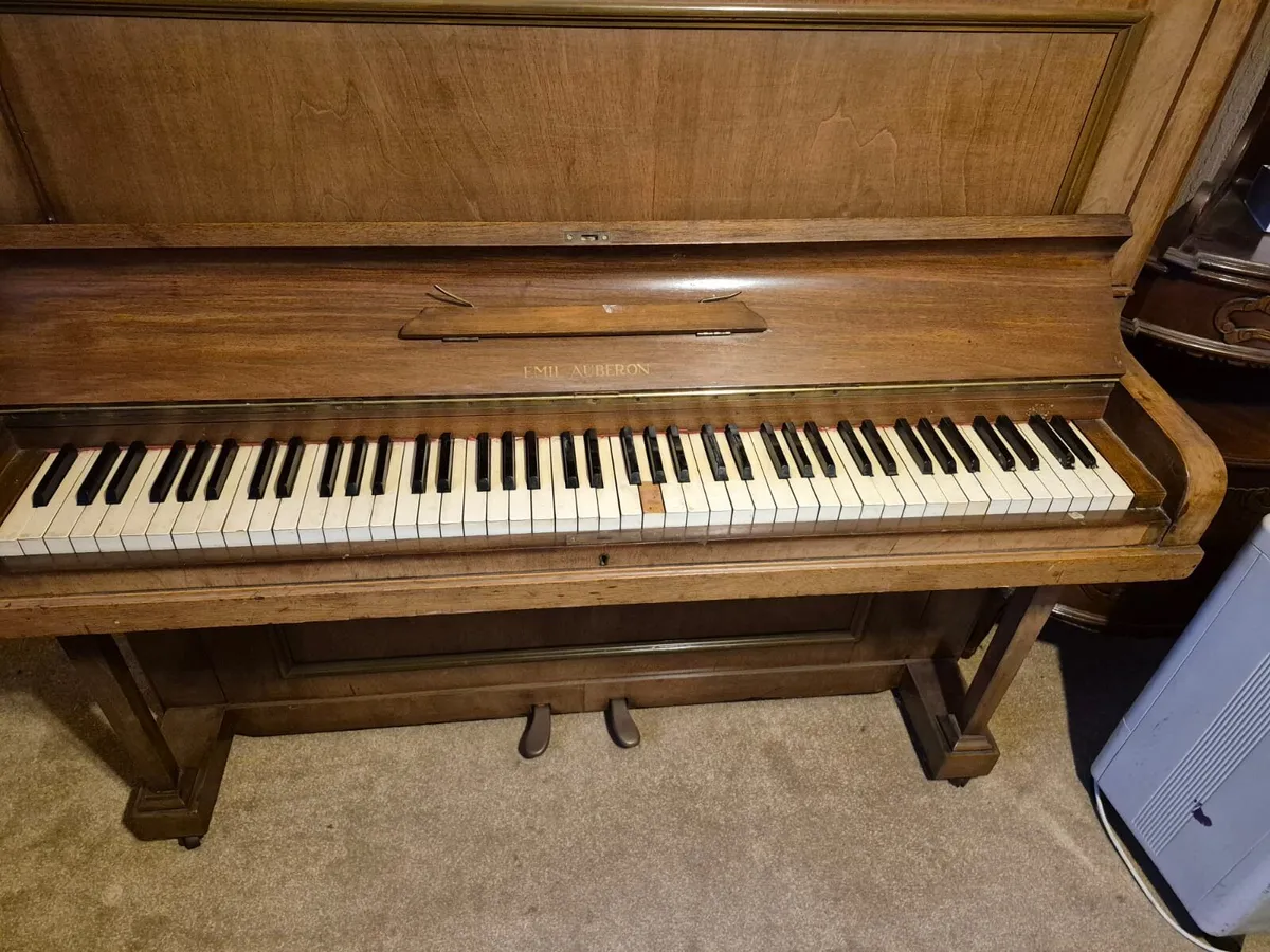 Piano - Image 4