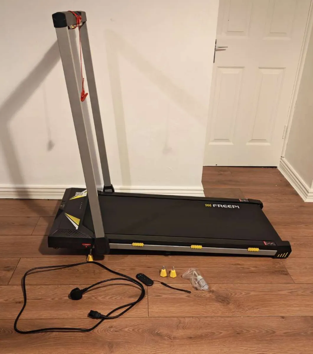 TREADMILL WALK PAD/ ROWING MACHINE - Image 3