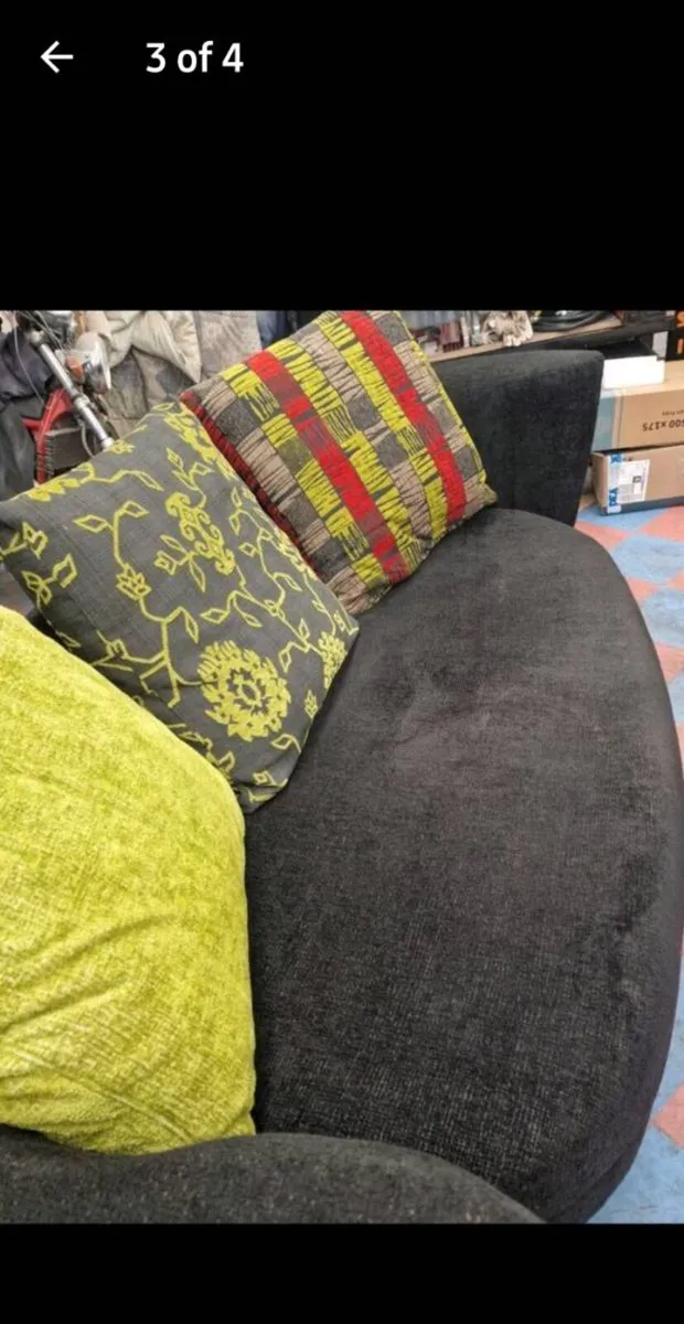 Black velvet sofa - Image 1