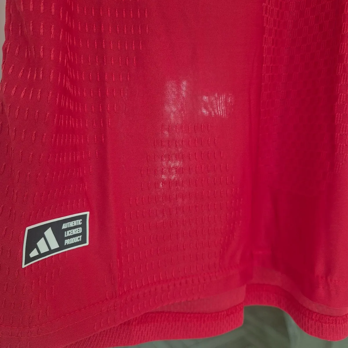 Manchester United jersey - Image 2