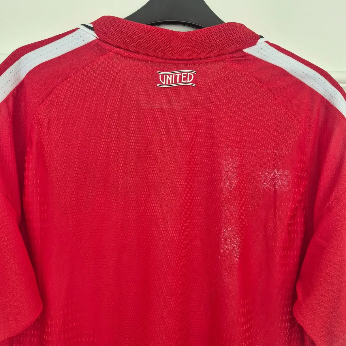Manchester United jersey - Image 3