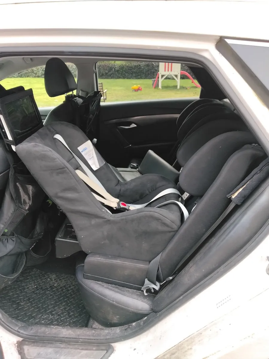 Multimac Superclub 3 car seat with extras - Image 3