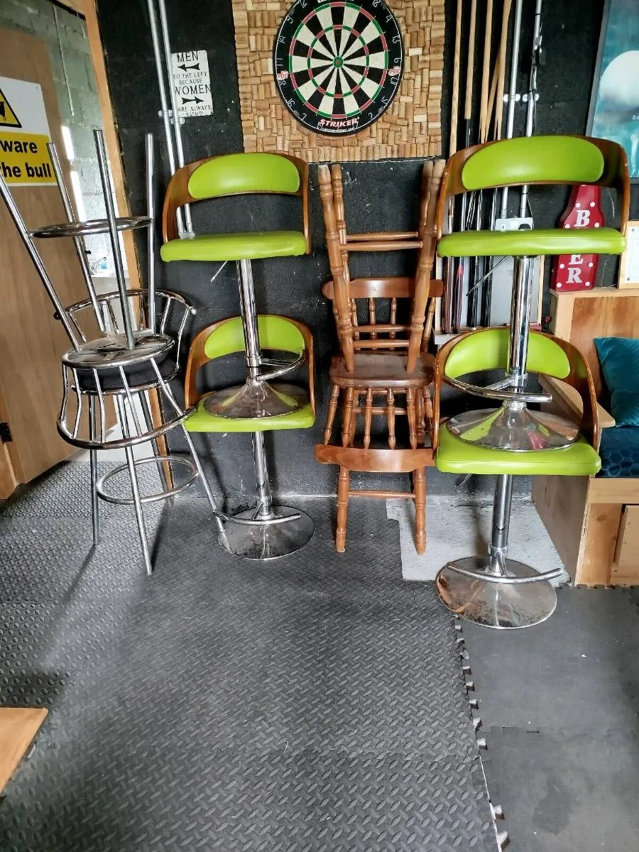 High stools - Image 2