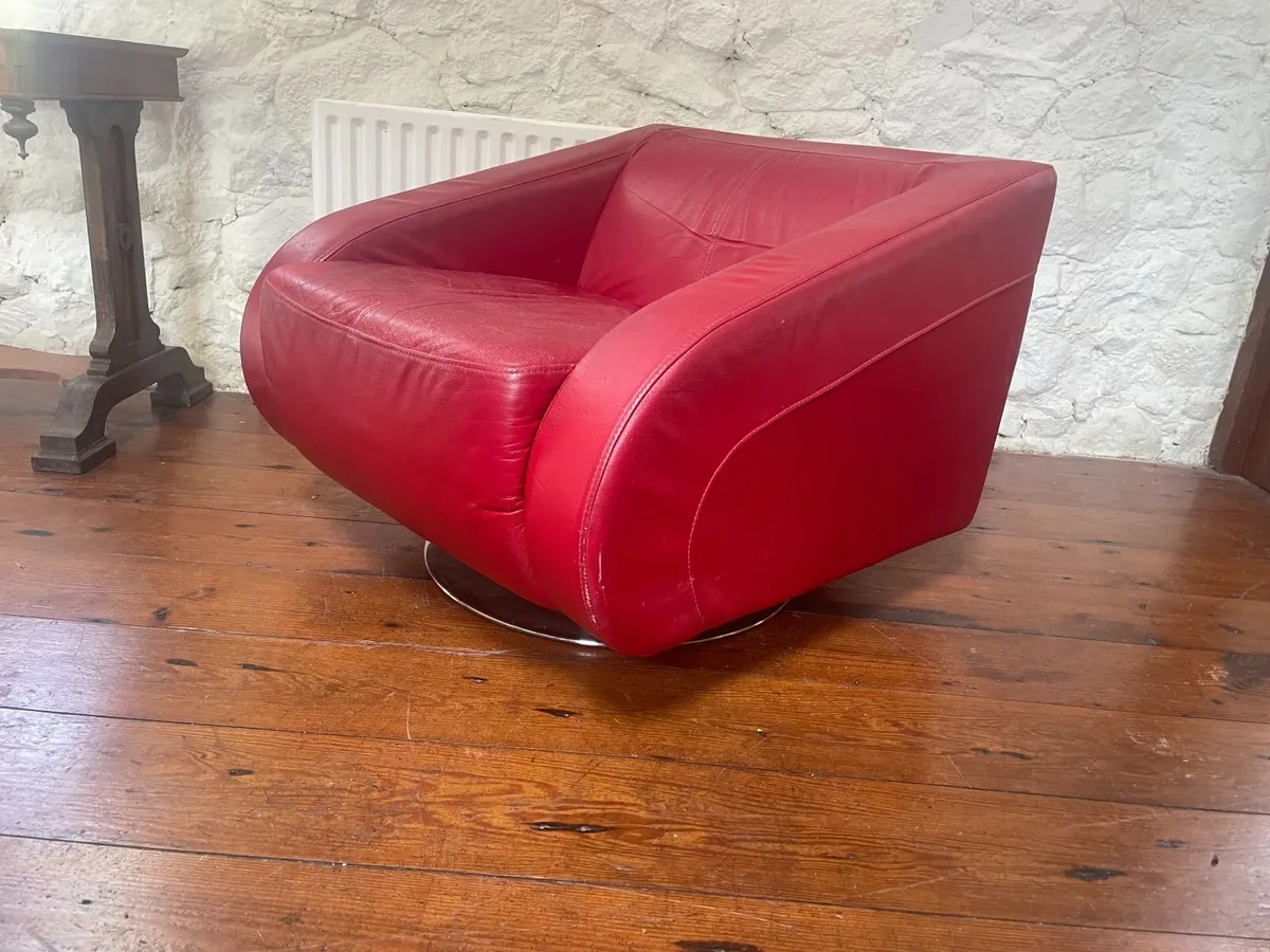 Leather swivel chair - Image 1