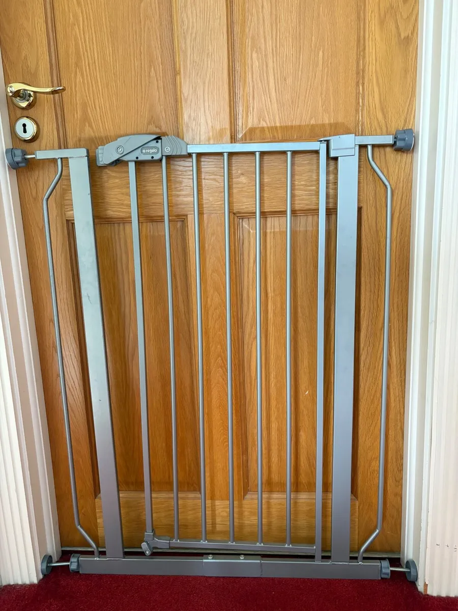 Extra Tall Stair Gate - Image 4