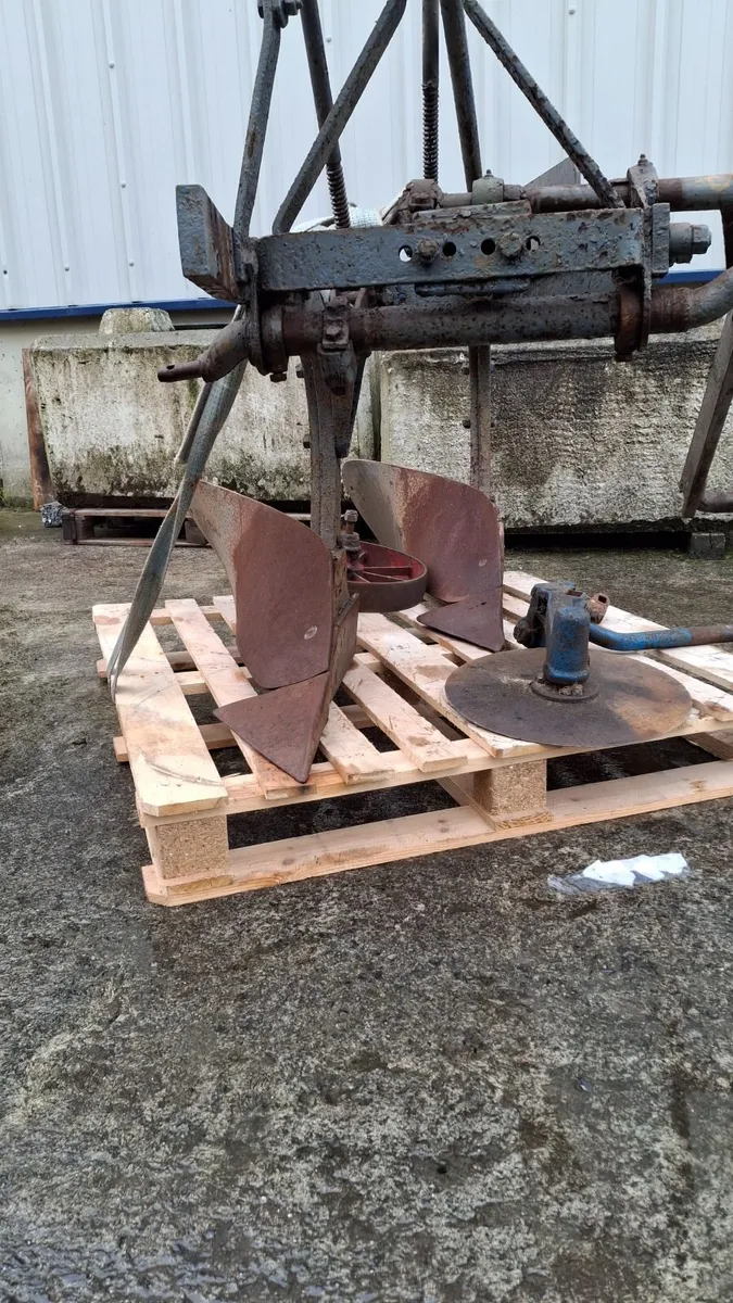 Farmall cub Drill plough-grubber.Rare.... - Image 1