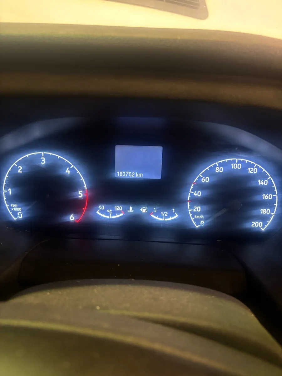 Ford transit - Image 3