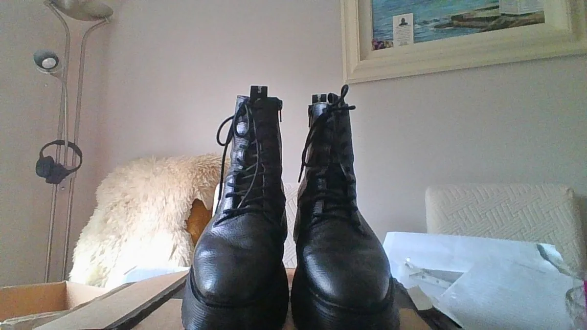 ladies Wonder boots - Image 1
