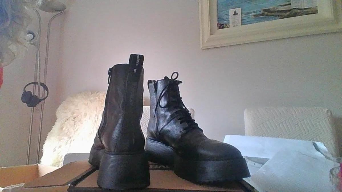 ladies Wonder boots - Image 3