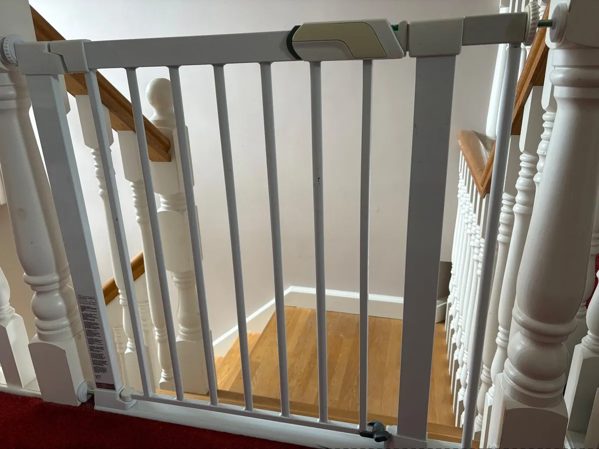 Stair Gates x2 and stainless steel piece - Image 4