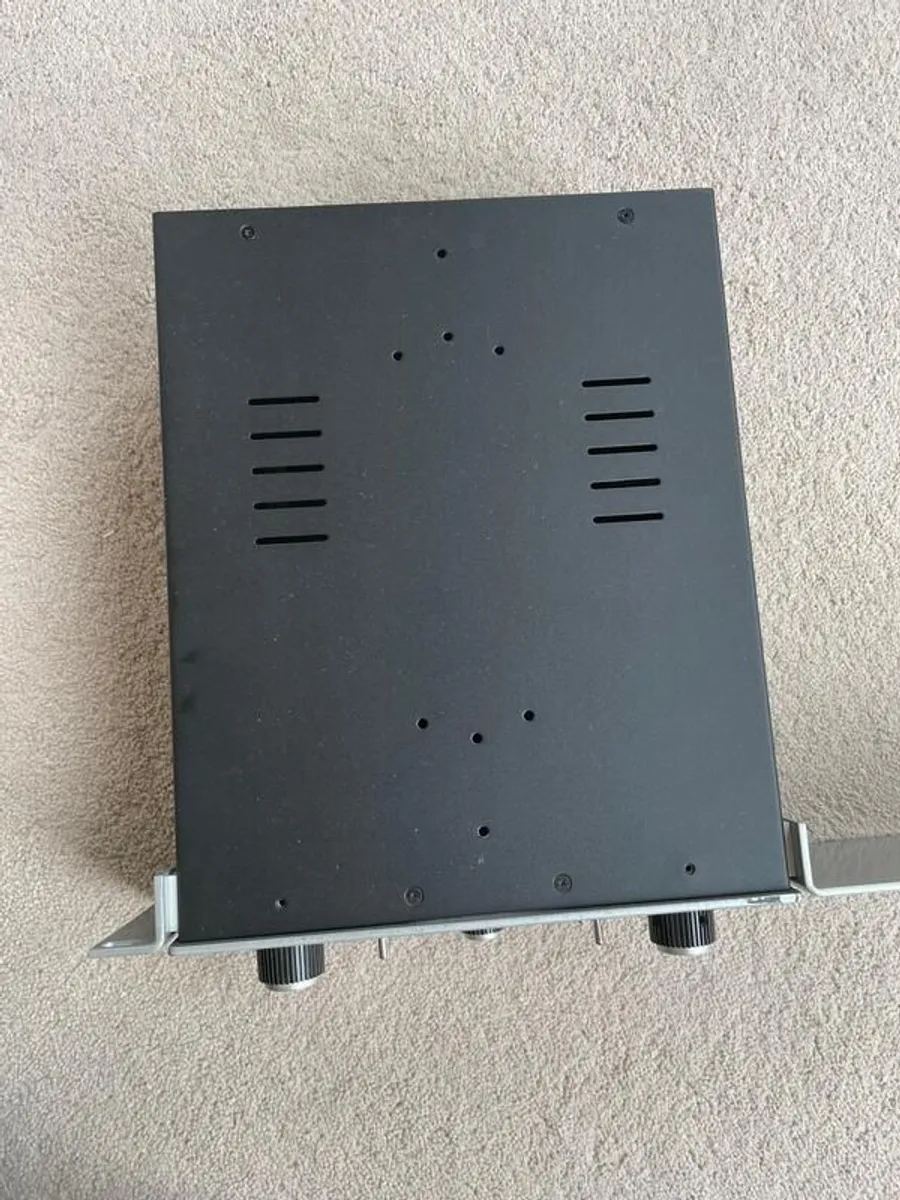 Universal Audio 710 twin finity - Image 2