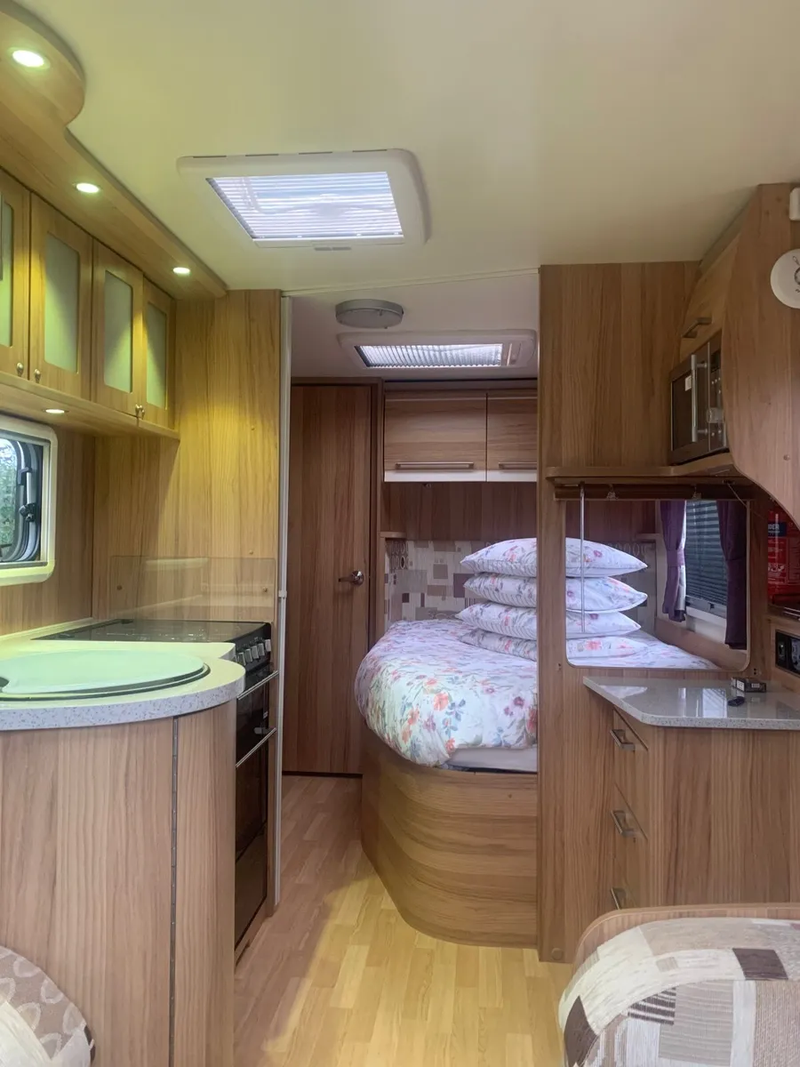 2013 Bailey unicorn 4 berth fixed bed - Image 2