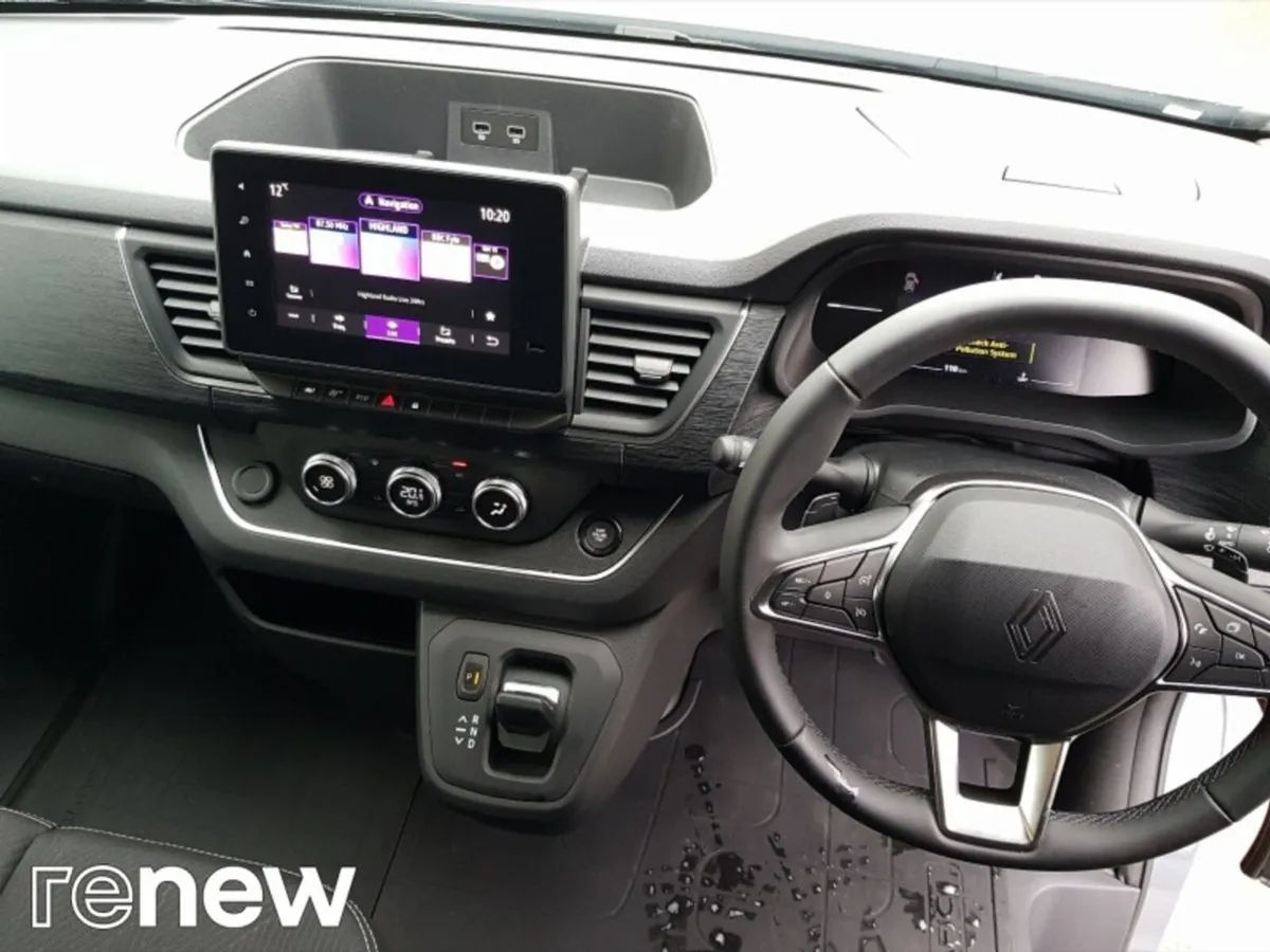 Renault Trafic TRAFIC LL30 BLUE DCI 170 9SP A - Image 2