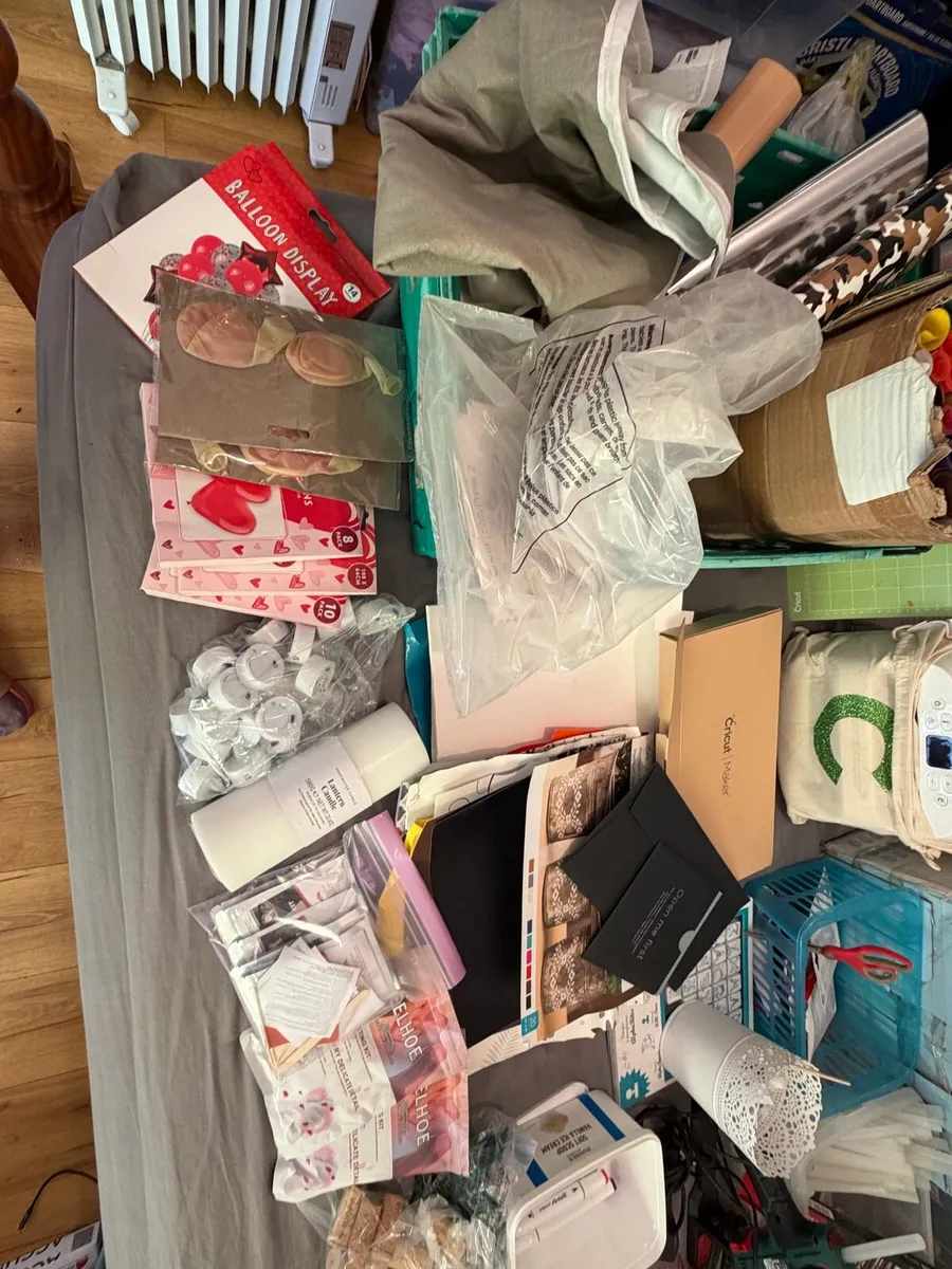 extra large bundle of crafting supply €800 - Image 2