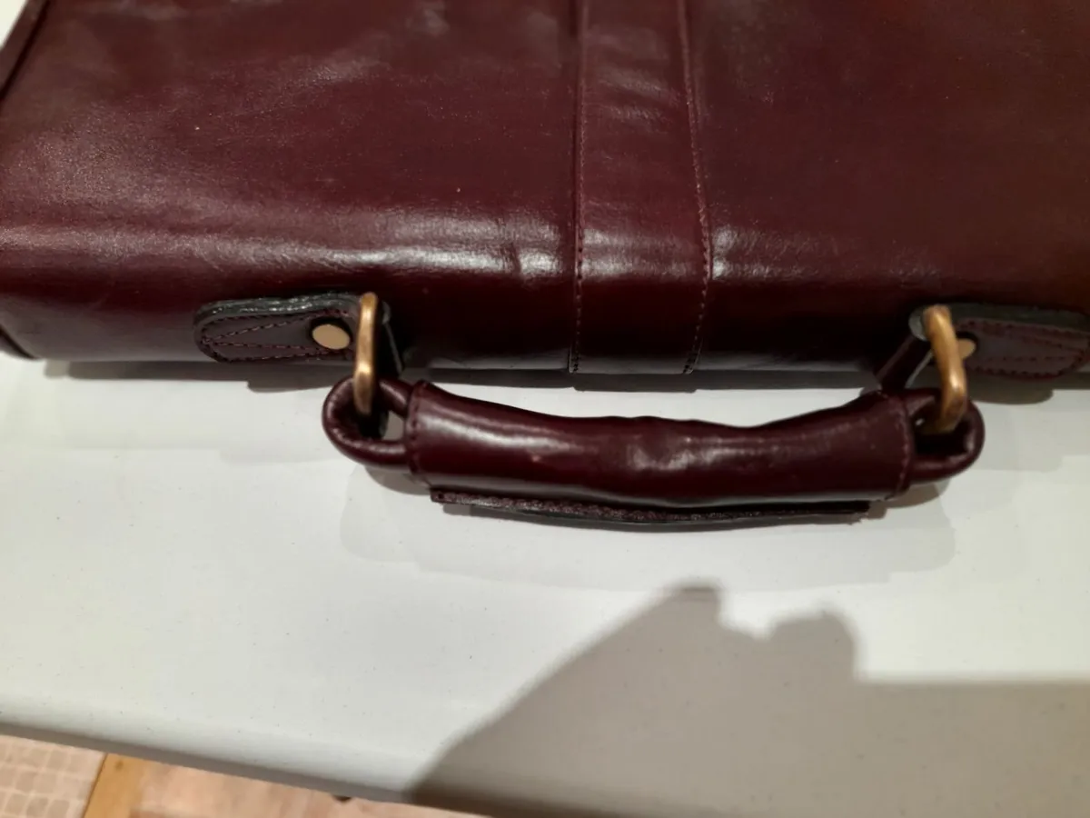 Satchel - Image 2