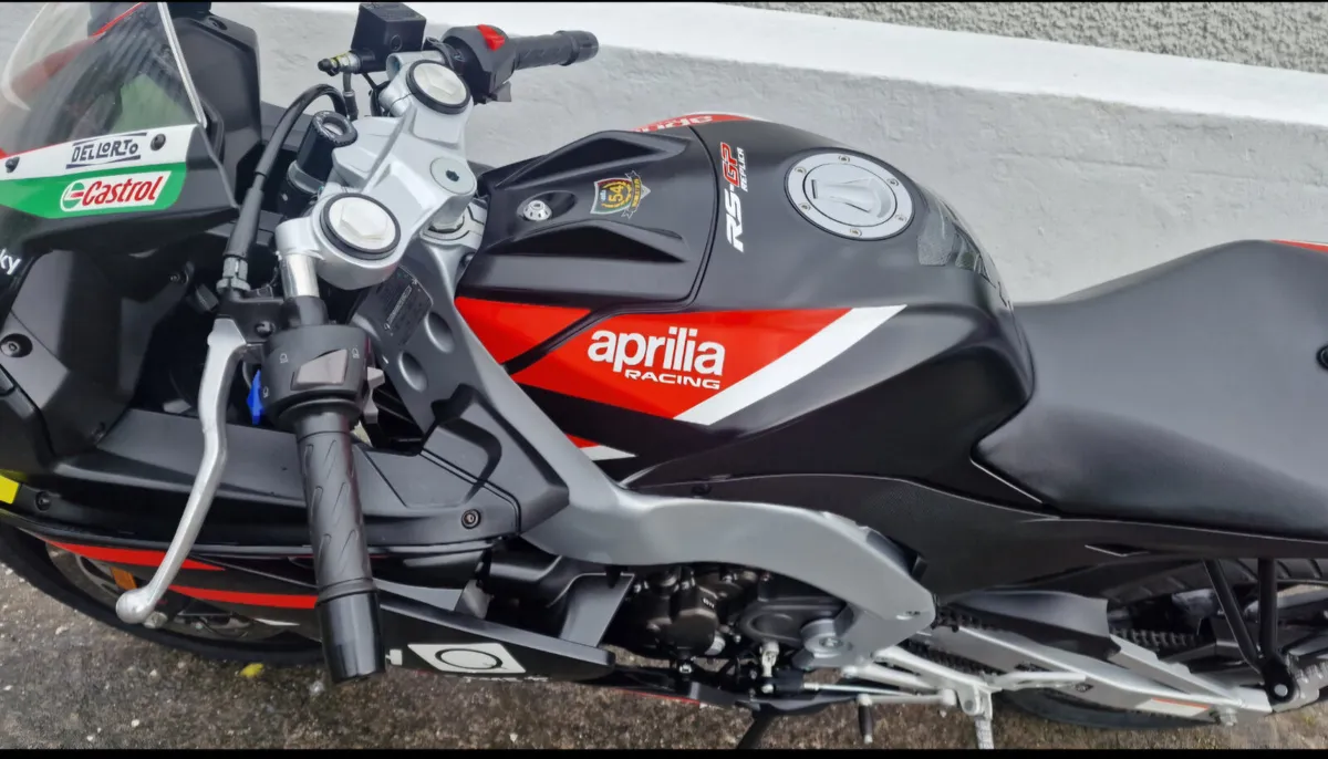 RS125 GP @ Doyles - Image 4