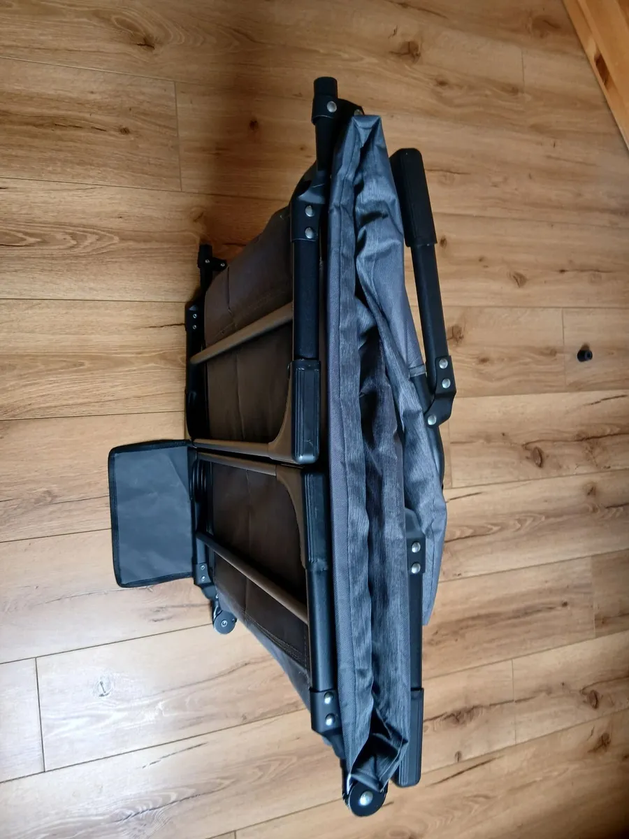 Lightweight Folding Bed / Sunbed X 2 - Image 4