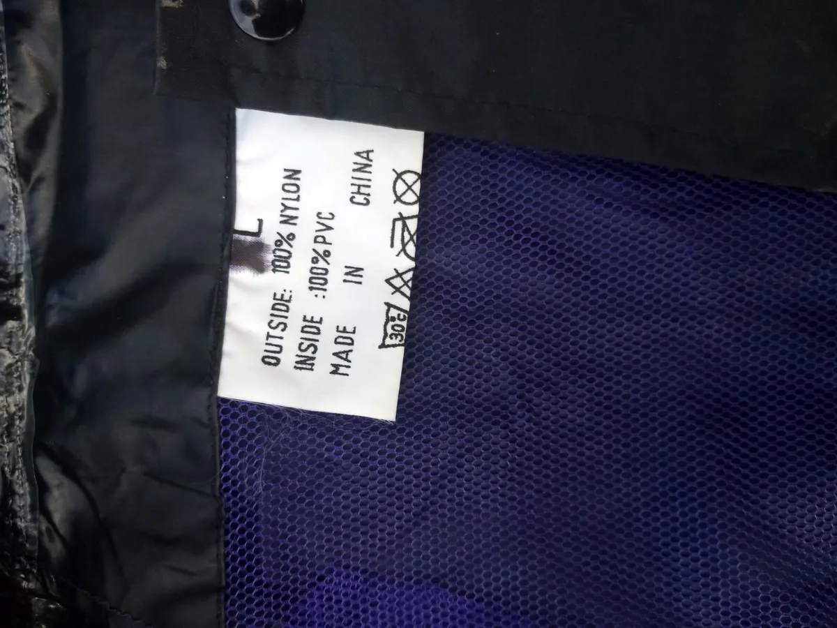 Bronte rain wear - Image 2