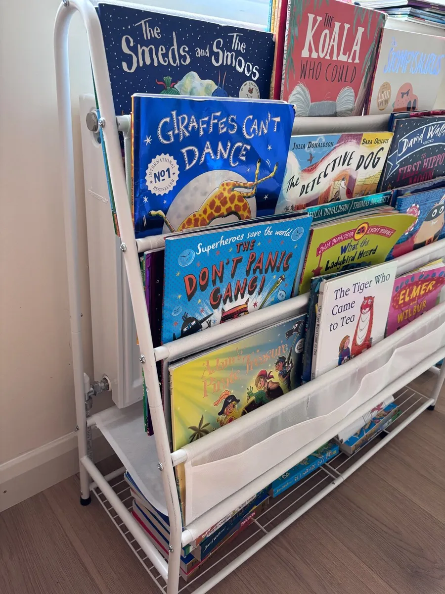 Kids Bookshelf - Image 2