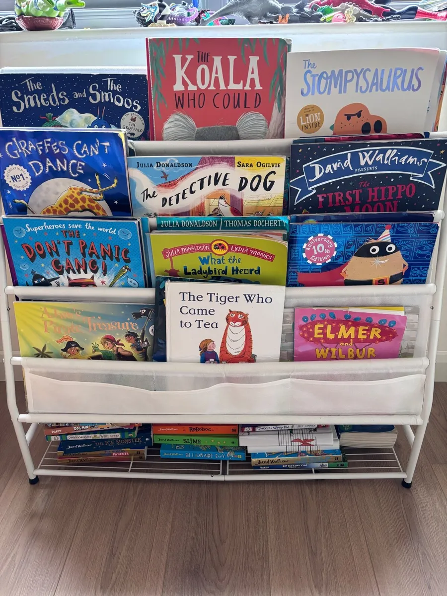 Kids Bookshelf - Image 1