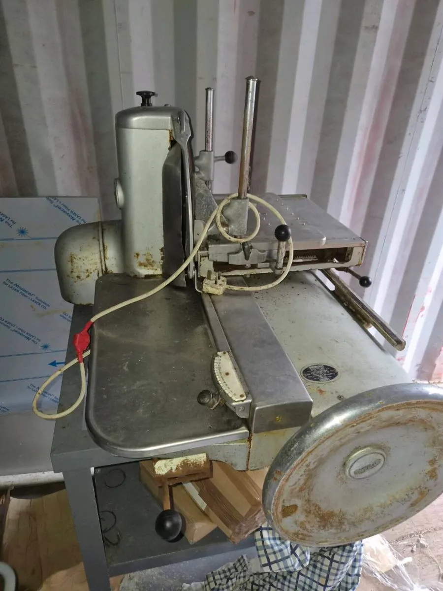 Bacon slicer