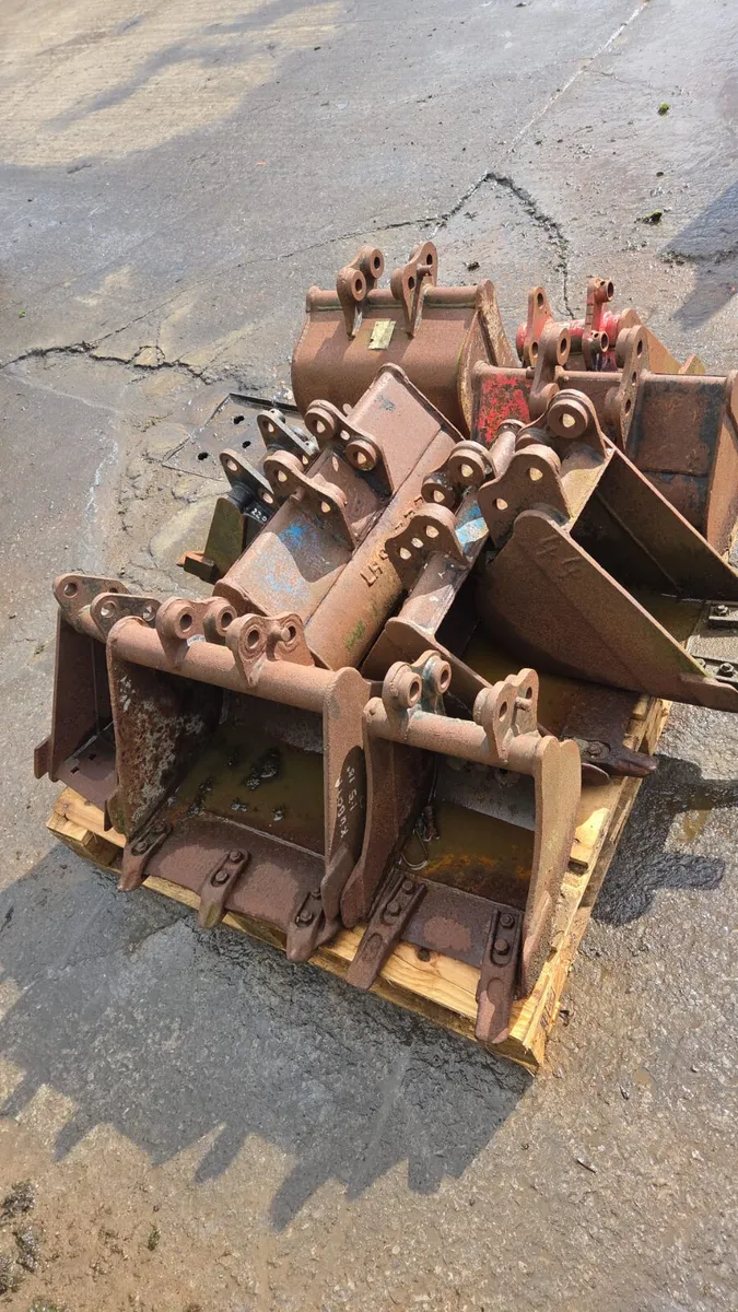 Variety of Excavator/Digger Buckets for Sale - Image 1