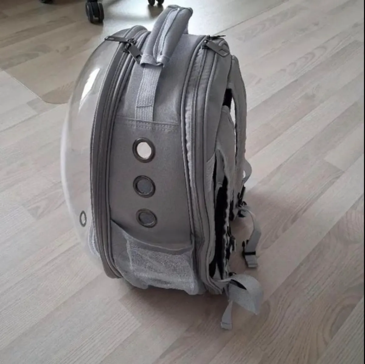 Pet back - Image 2
