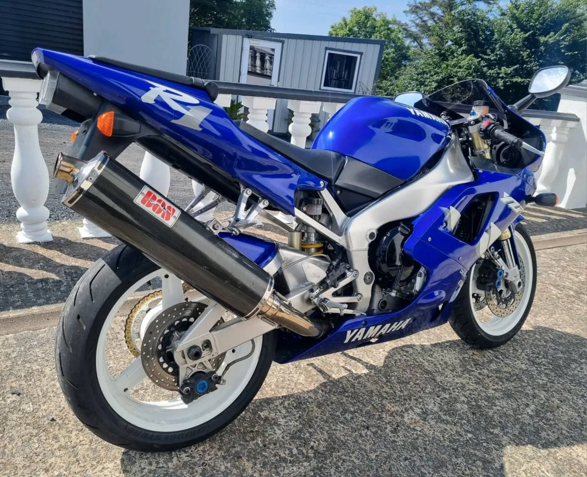 Yamaha r1 4xv - Image 3