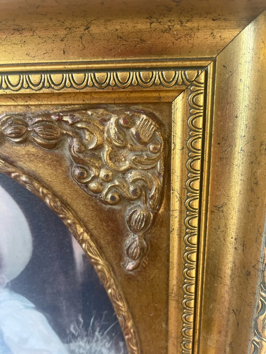 Ornate gold frame print - Image 3
