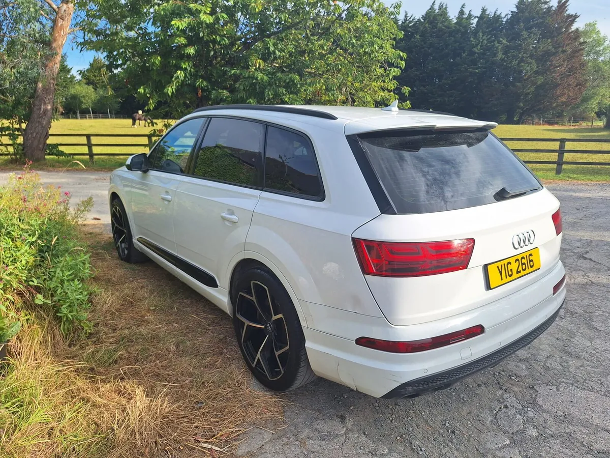Audi Q7 Sline - Image 2