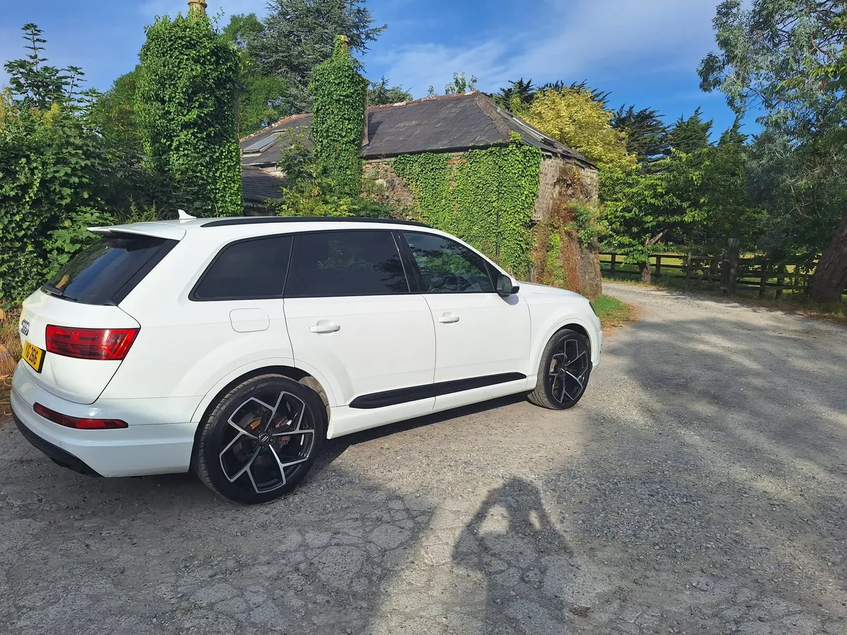 Audi Q7 Sline - Image 3