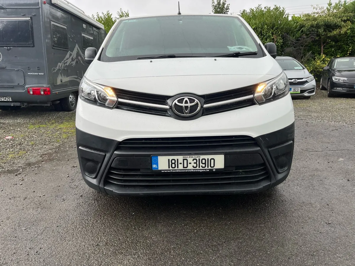 Toyota  Proace 2018 1.6 new test - Image 2