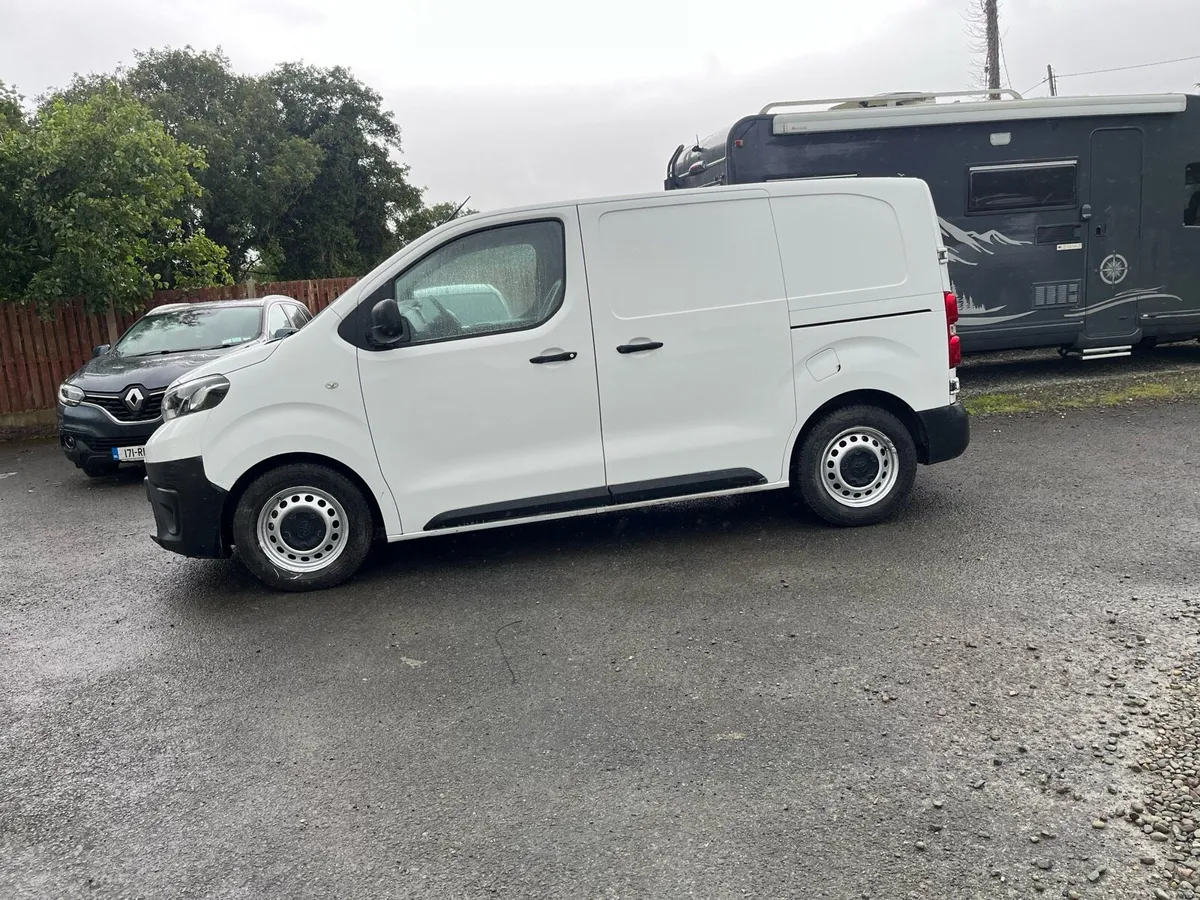 Toyota  Proace 2018 1.6 new test - Image 3