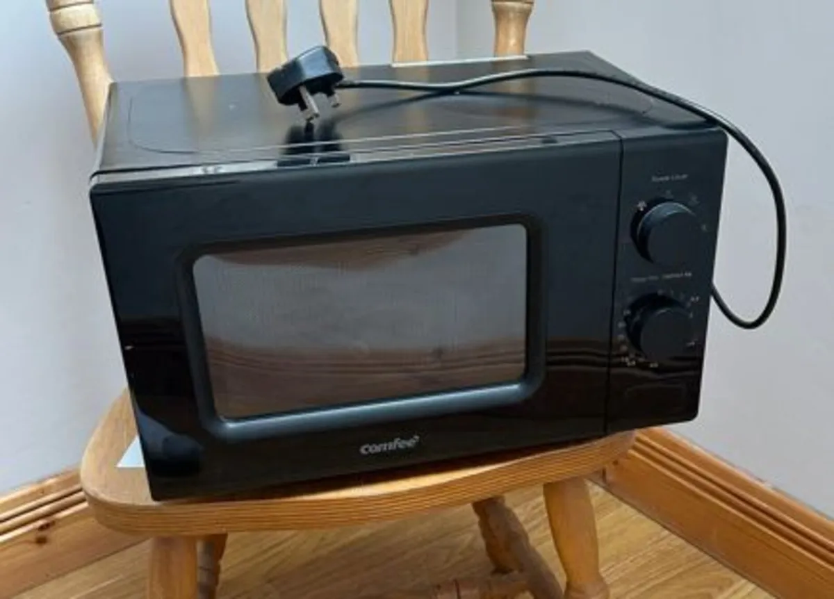 Microwave - Image 1