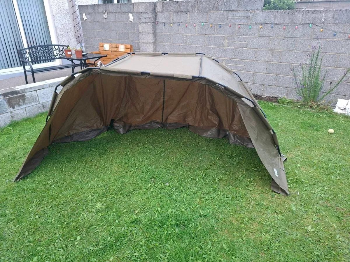 Biffy fishing tent - Image 1