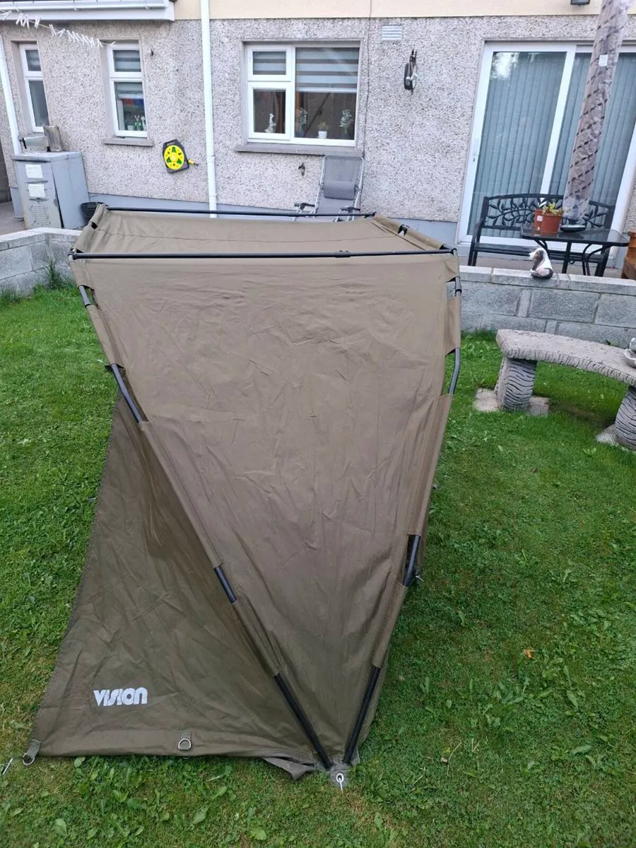 Biffy fishing tent - Image 2