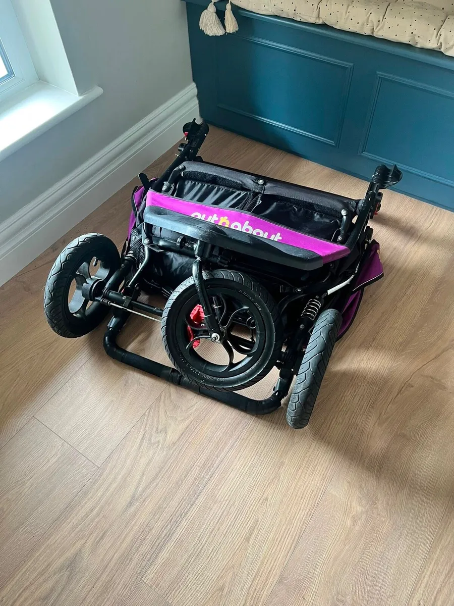 Out n About double buggy - Image 3