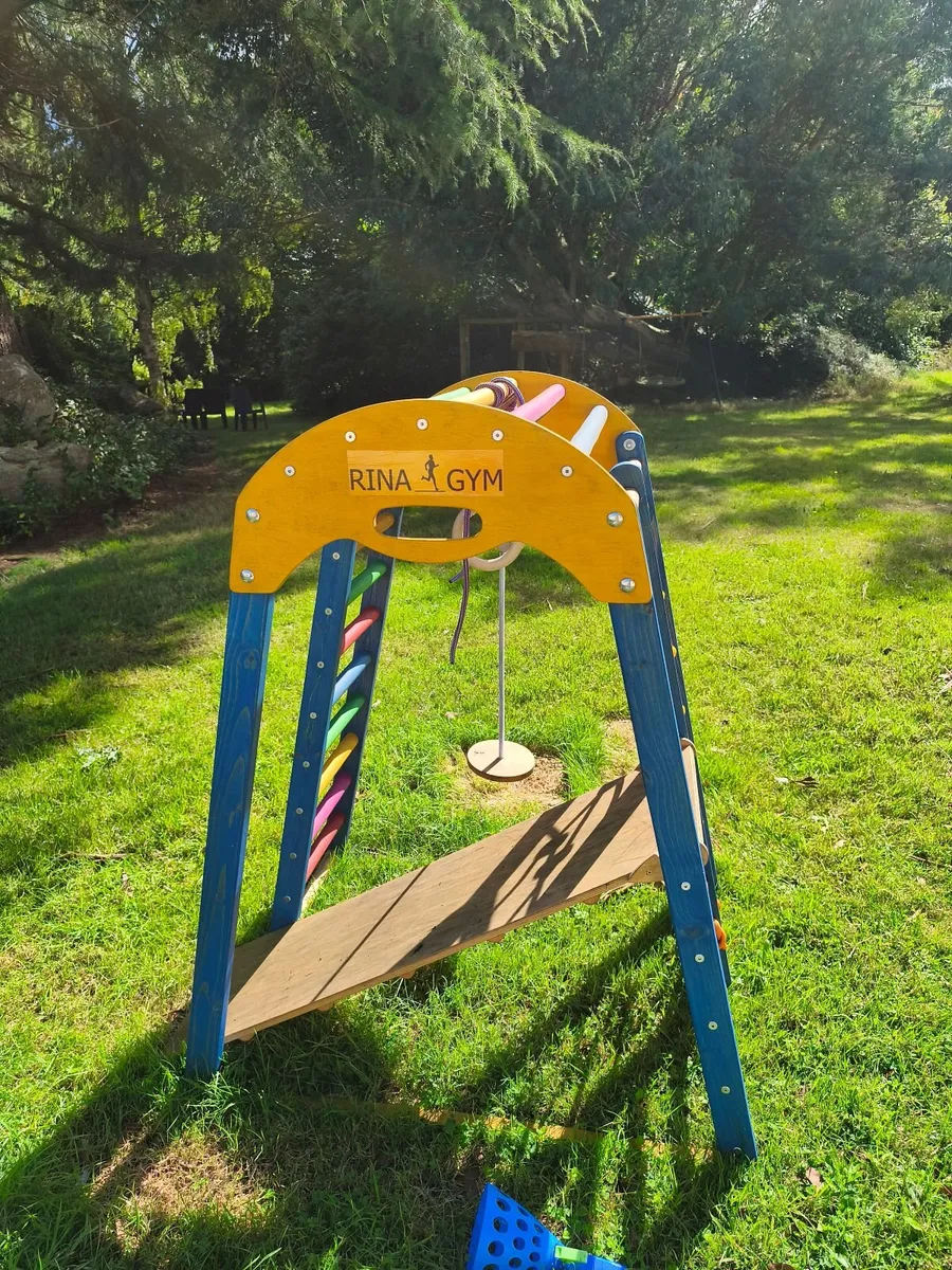 Child's climbing gym - Image 4