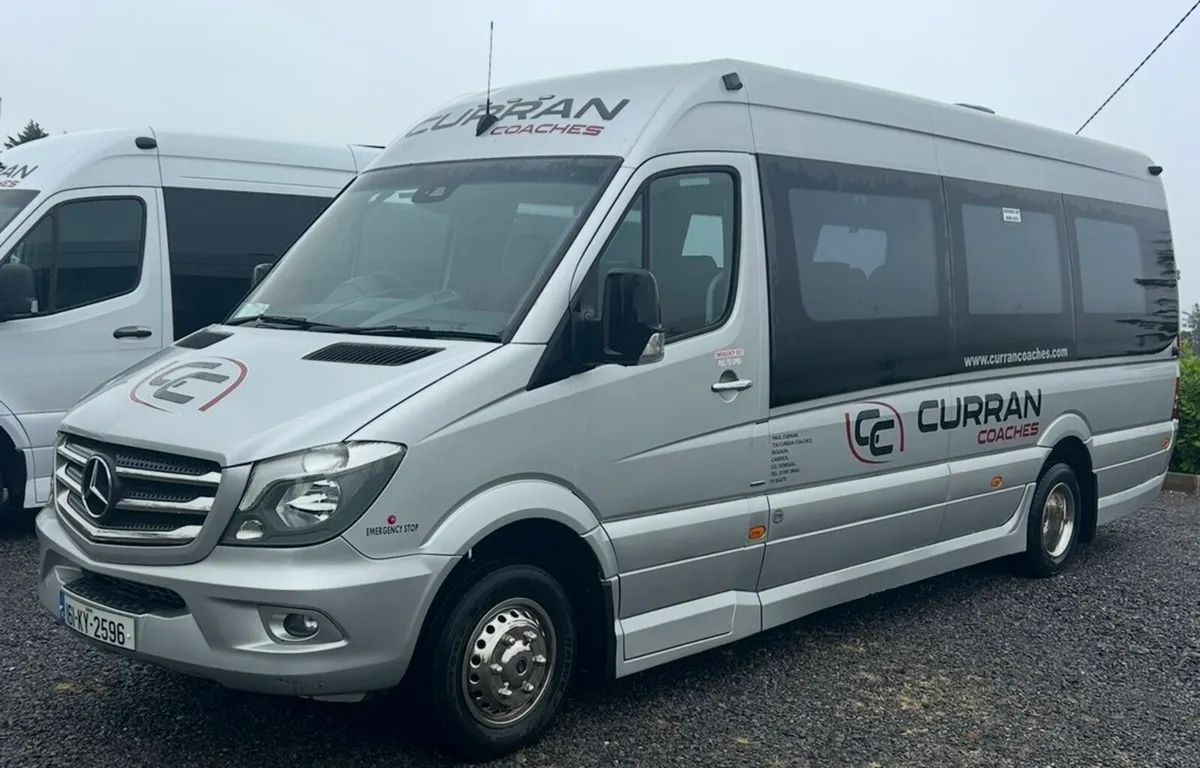 2016 Mercedes Sprinter 19+Guide - Image 2