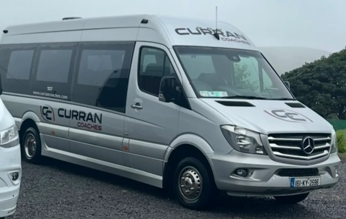 2016 Mercedes Sprinter 19+Guide - Image 3