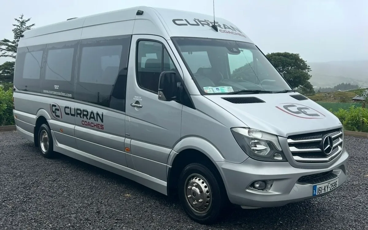 2016 Mercedes Sprinter 19+Guide - Image 1