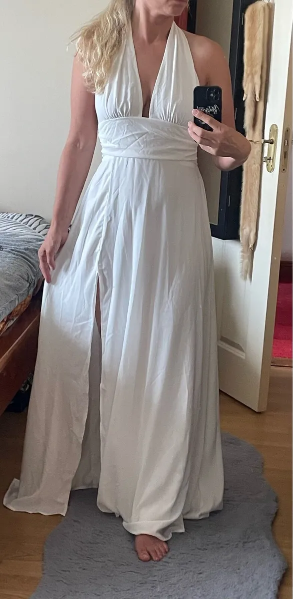 White dress - Image 1