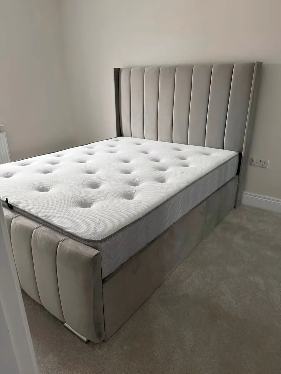 Beds - Image 2