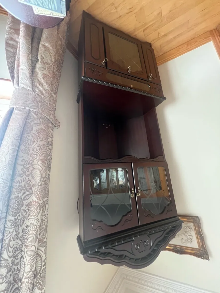 2 mahogany cabinets - Image 3