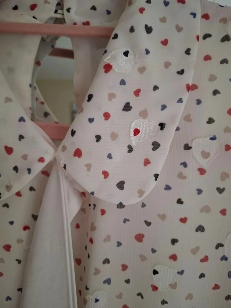 Sisters by Caroline Kilkenny  Cream & Teal Heart Print Dress - Image 4